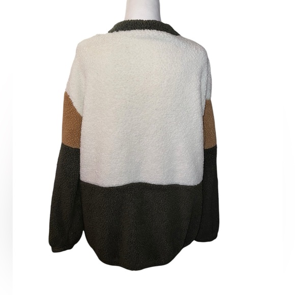 SHEIN Curve brown white and green color block teddy bear zip up size 0XL - Picture 3 of 6